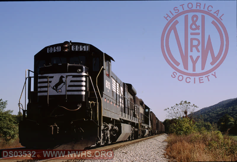 N&W GE C30-7 #8051 