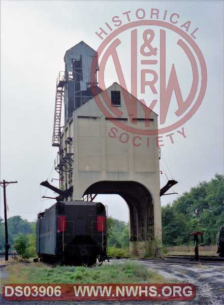 Ex PRR coal tower & tender in Hagerstown, MD