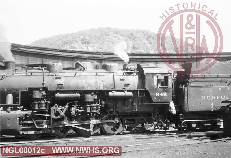 N&W Class S1A 242