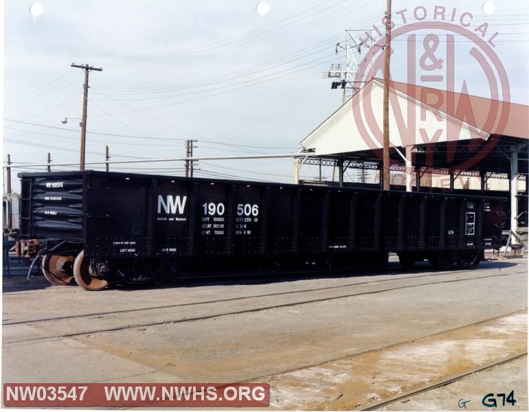 G74 Gondola #190506, 5/8 View, Color, Builder's Photo, Roanoke Shops