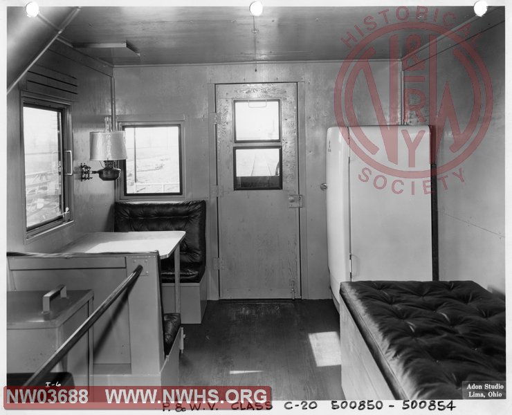  Class C20 Caboose #500850,Interior View #5,B&W