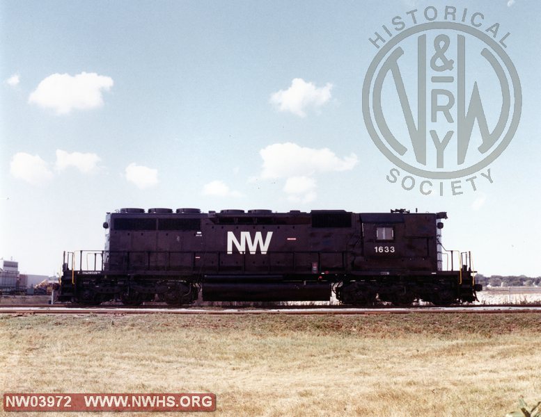 SD40-2 #1633, Side View, Color, Location & Date Unknown