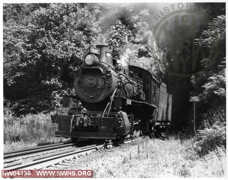  Class W-2 #930,Left 7/8 View,B&W,Lynchburg,VA (Book)