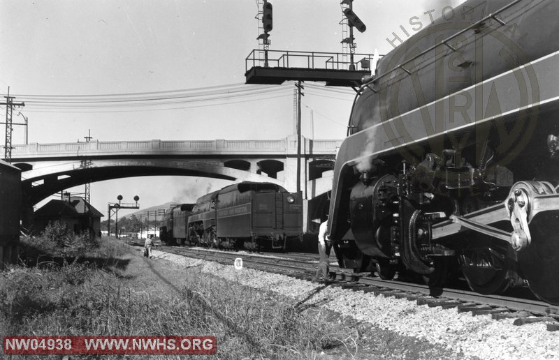 Eisenhower Train, B&W @ Roanoke, VA (w/ Class J 603 & 604,611 & 613)