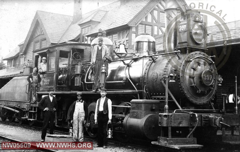 N&W RR Class R #397 at Roanoke passenger Station