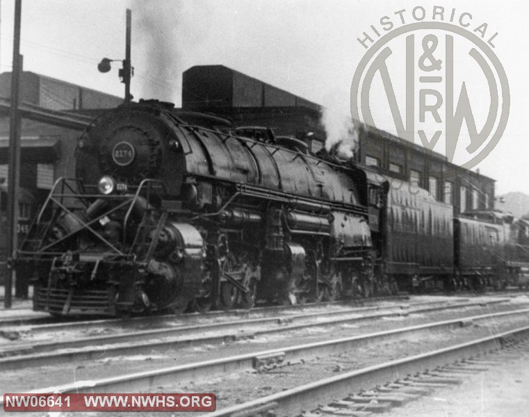 Y6b 2174 Left Side 3/4 View at Bluefield, WV Date Unknown