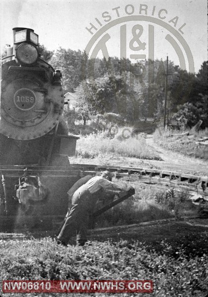 N&W Class M1 1059 Front Turntable View at Hillsboro,OH Early 40's