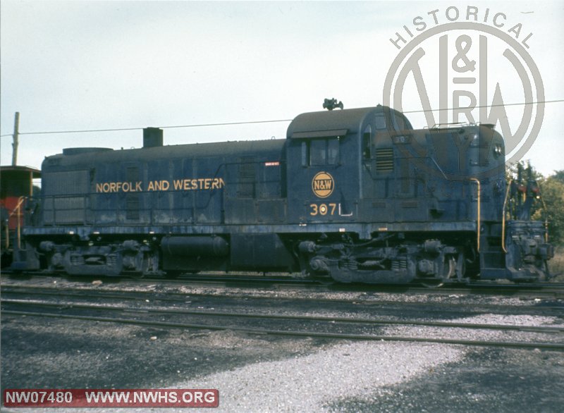 N&W Loco Class RS3 307 Side View