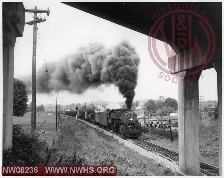 N&W Y6 2129 near Abingdon, VA on mixed freight