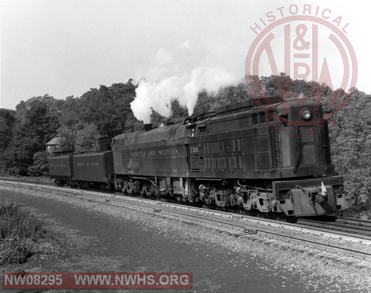 N&W TE1 2300 Jawn Henry at Blue Ridge