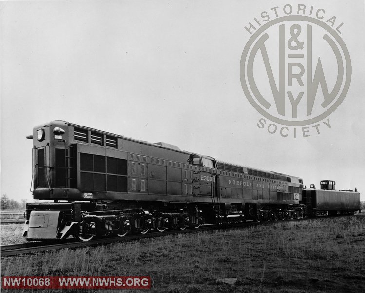 N&W Class TE1 2300 Builders Photo 1954