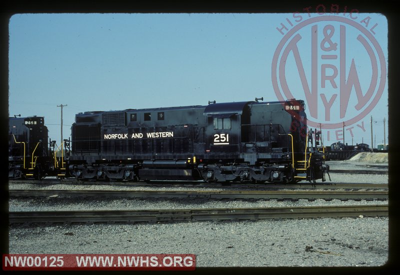 Alco RSD-12 #251 Right Side View @ Lamberts Point (Repainted and stencilled "Norfolk and Western"