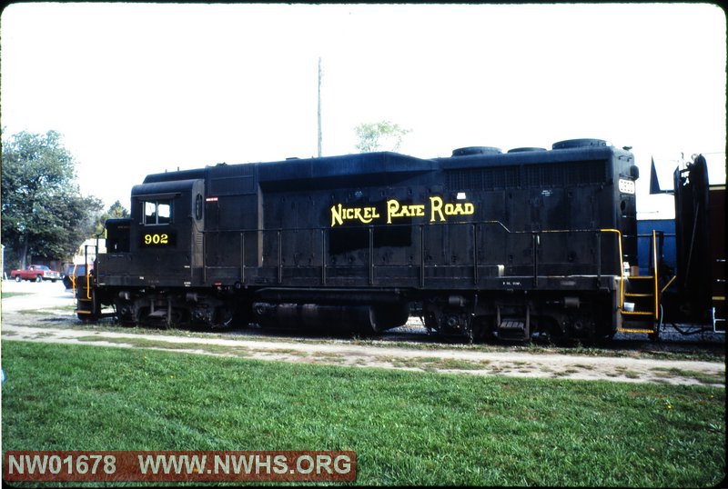 N&W #2902 (ex NKP #902) -Restored- EMD GP30, L Rear 3/4 View @ Bellevue, OH