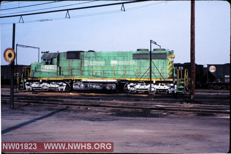 N&W EMD SD39 #2961 at Norfolk, VA