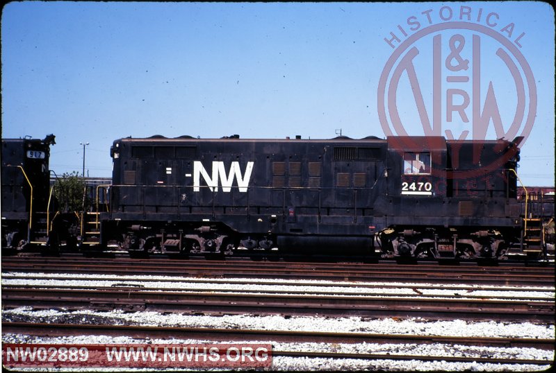 N&W EMD GP9 #2470 at Bellevue, OH