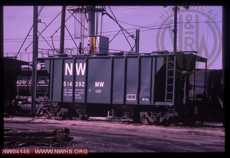 NW 514392 MofW Sand Hopper