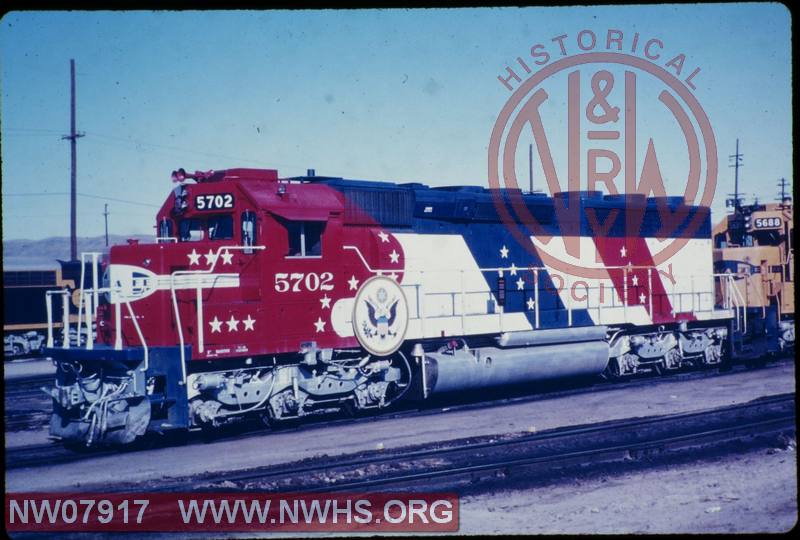 AT&SF 5702, SD45-2 at Barstow, CA