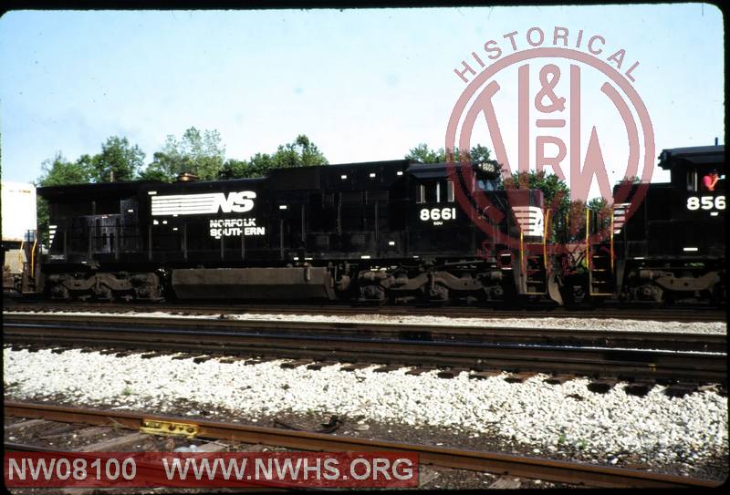 NS 8661 at Portsmouth, OH