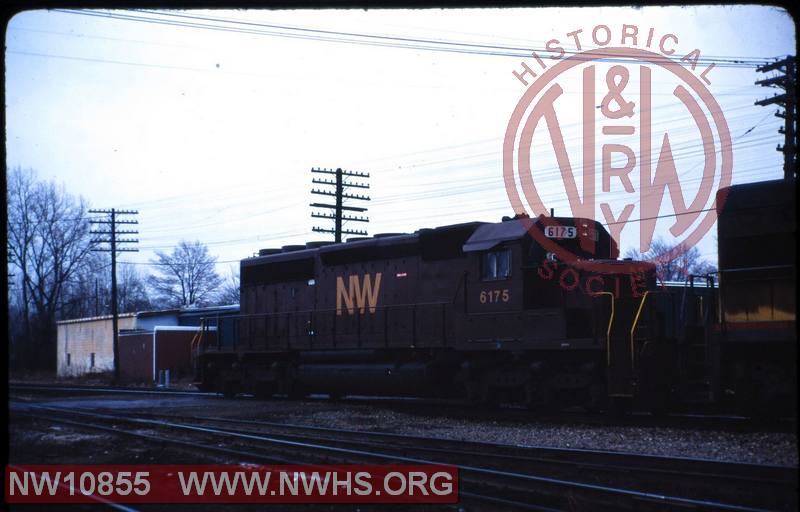 N&W EMD SD40-2 #6175 at Conneaut, OH