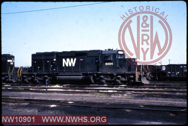 N&W EMD SD40-2 #6204 at Norfolk, VA