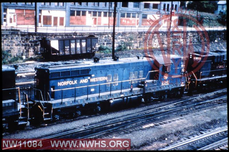 N&W EMD SD9 #2341