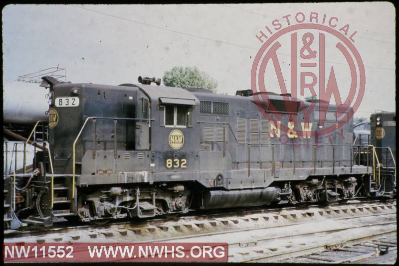 N&W EMD GP9 #832 at Hagerstown, MD