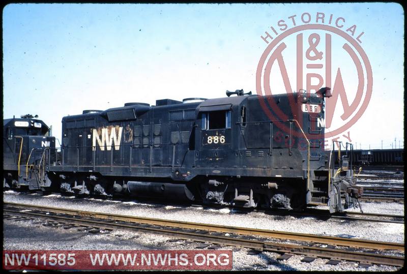 N&W EMD GP9 #886