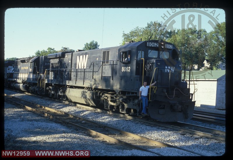 N&W GE C30-7 #8062 at Danville, KY