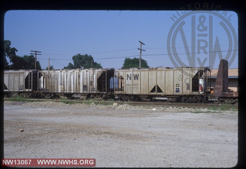 NW 291117 class HC37 covered hopper at LaGrange, IL with MILW 99537