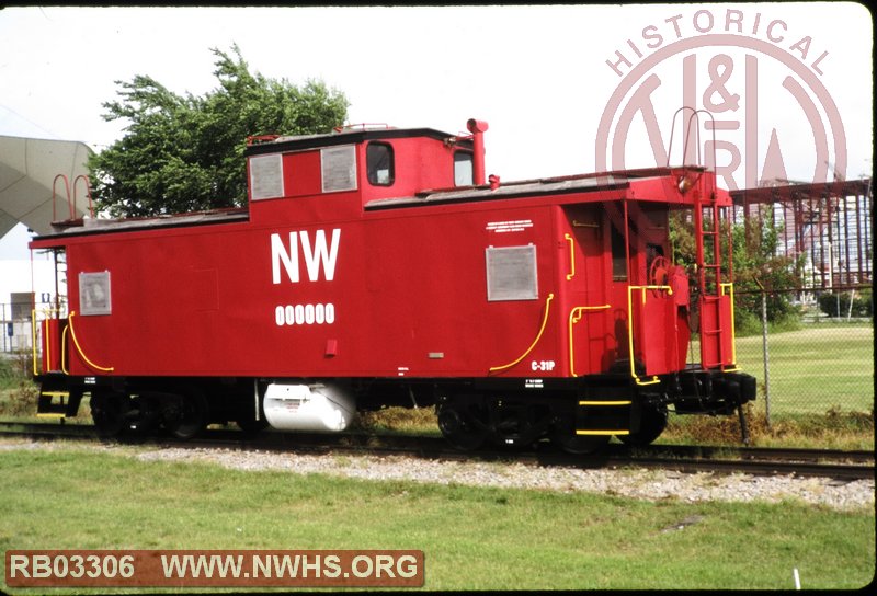 N&W Class C31P Caboose #518666 at Portsmouth, OH