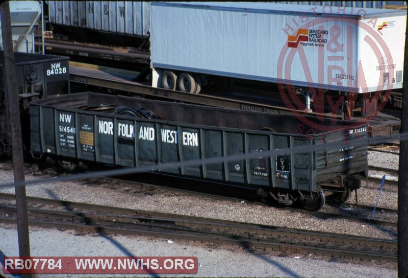 N&W Class G26 Gondola, Motive Power Scrap Material #514545 at Decatur, IL