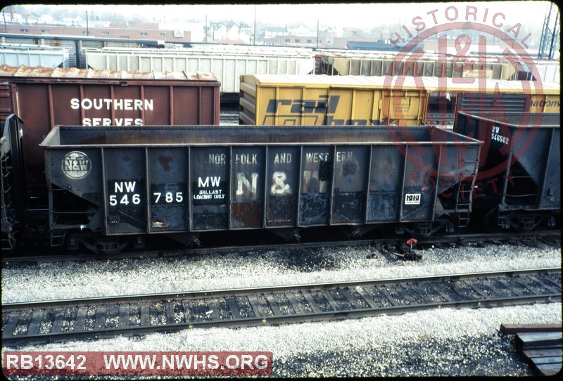 N&W Class H34 Hopper, Ballast, 70 Ton #546785 at Roanoke, VA