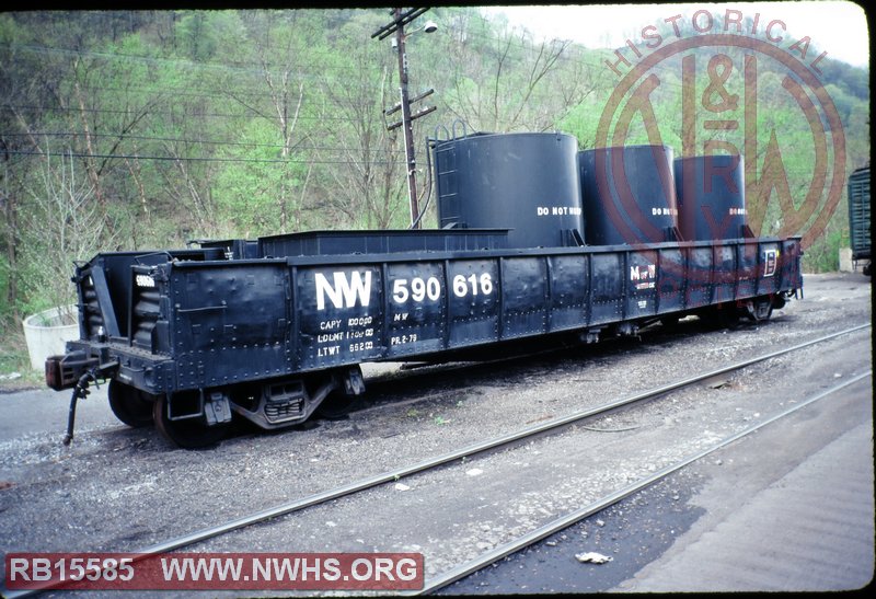 N&W Class G52 Gondola, W/ Water Tanks #590616 at Williamson, WV