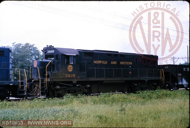 N&W ALCO C-424 #425 at Detroit, MI