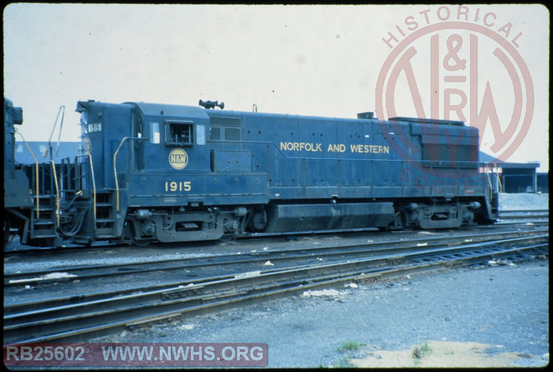 N&W GE U28B #1915 at Chicago, IL