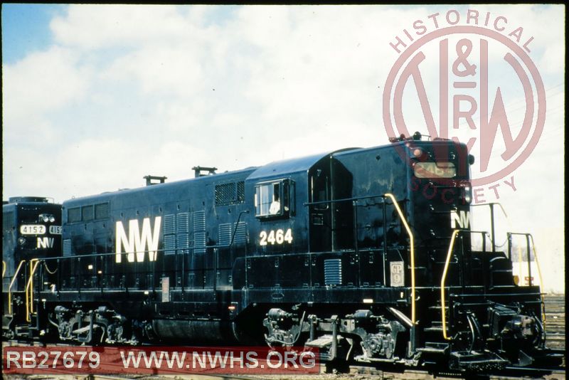 N&W EMD GP9 #2464 at Crewe, VA