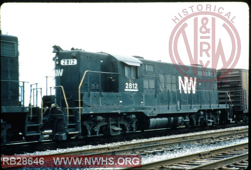 N&W EMD GP9 #2812 at Chillicothe, OH