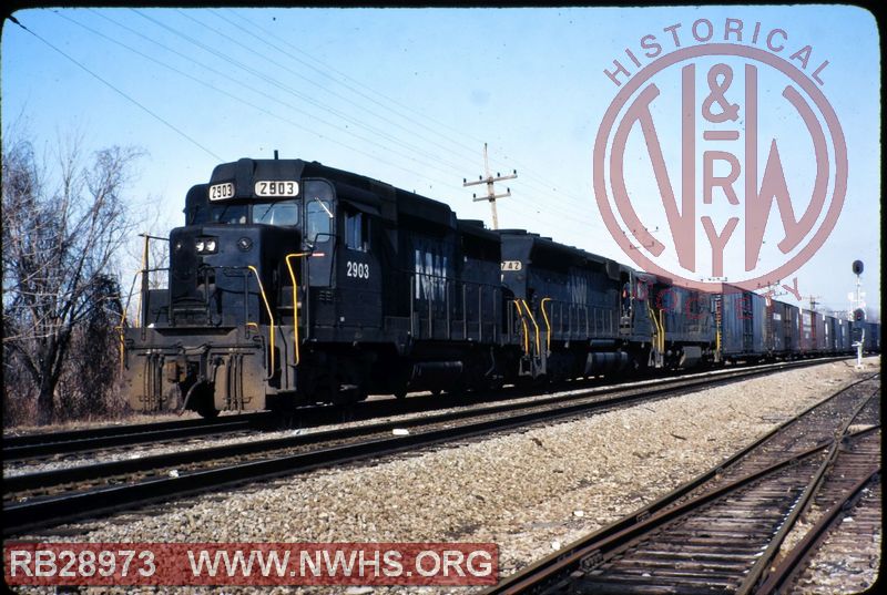 N&W EMD GP30 #2903 at Conneaut, OH