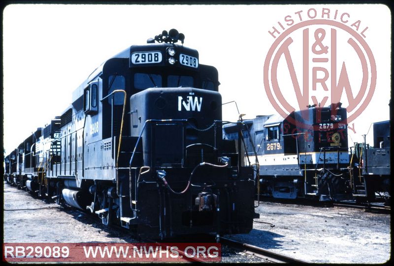 N&W EMD GP30 #2908 at New Haven, IN