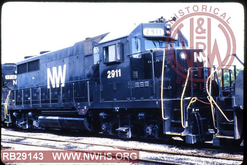 N&W EMD GP35 #2911 at Roanoke, VA