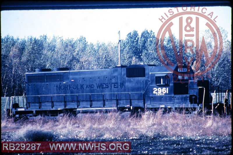 N&W EMD SD39 #2961 at Kansas City, MO