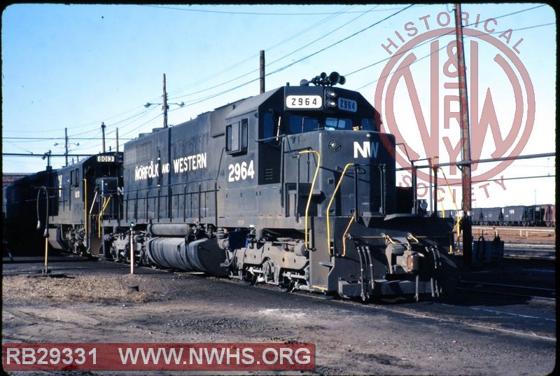 N&W EMD SD39 #2964 at Norfolk, VA