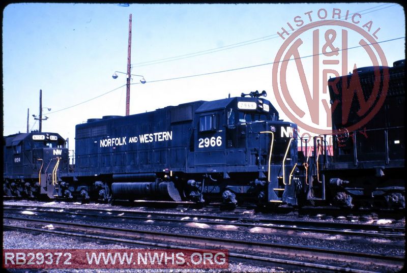 N&W EMD SD39 #2966 at Norfolk, VA