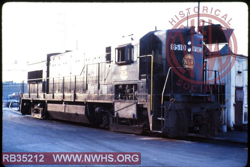 N&W GE U30B #8510 at St Louis, MO