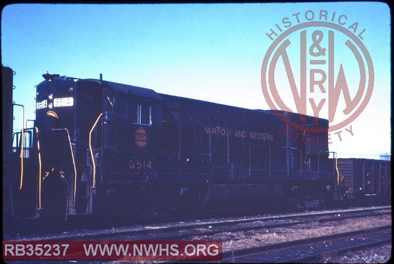 N&W GE U30B #8514 at Erie, PA