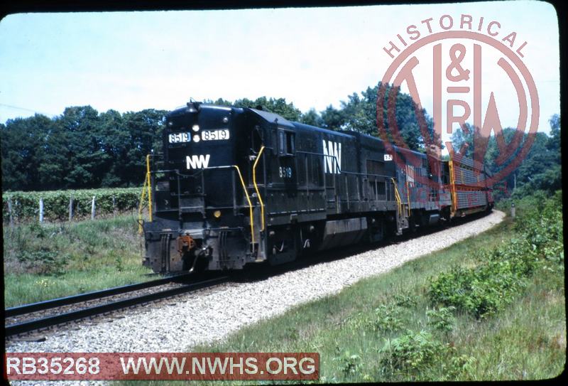 N&W GE U30B #8519 at Girard, PA