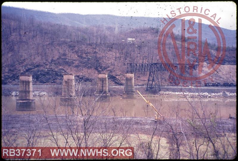 Former VGN New River Bridge at Glen Lyn, VA during removal.