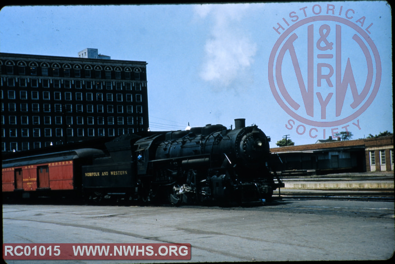 N&W Rwy Class S1 #262 working at Norfolk Union Passenger Station